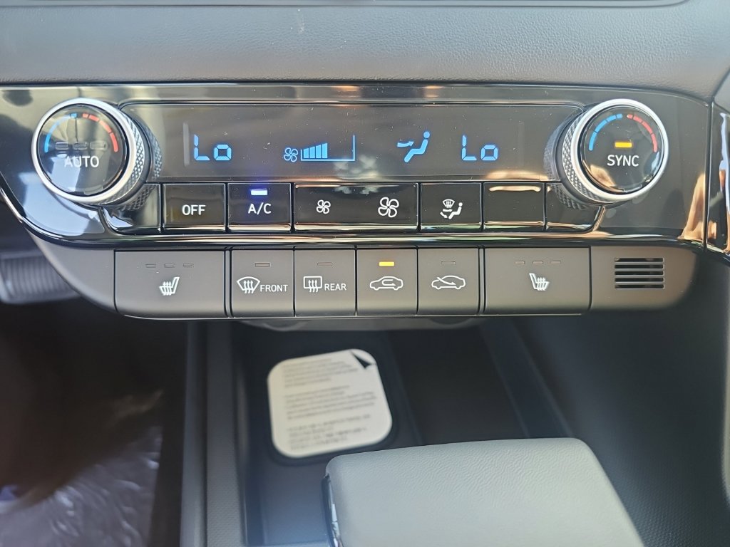 New 2026 Hyundai Elantra Limited FWD image 20