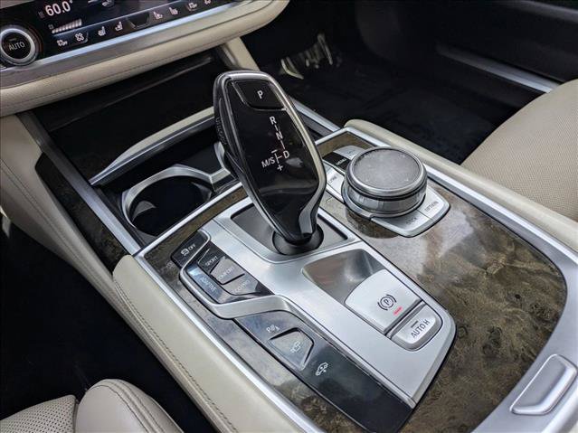 Used 2016 BMW 740i RWD image 12