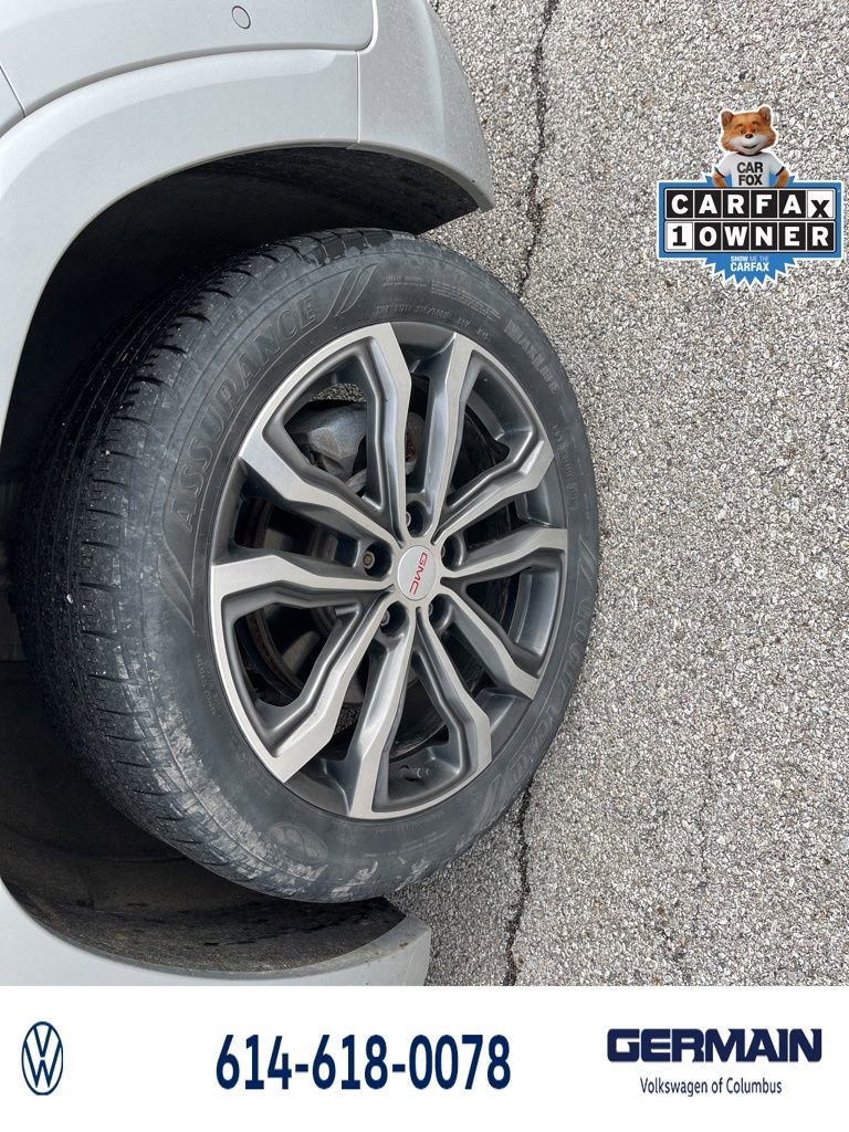 Used 2020 GMC Terrain Denali w/ Denali Premium Package AWD/4WD image 16