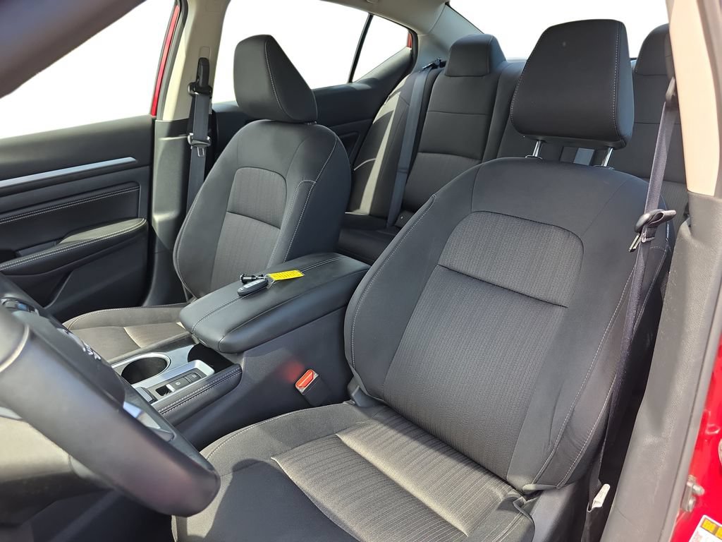 Used 2023 Nissan Altima 2.5 SV w/ SV Premium Package AWD/4WD image 15