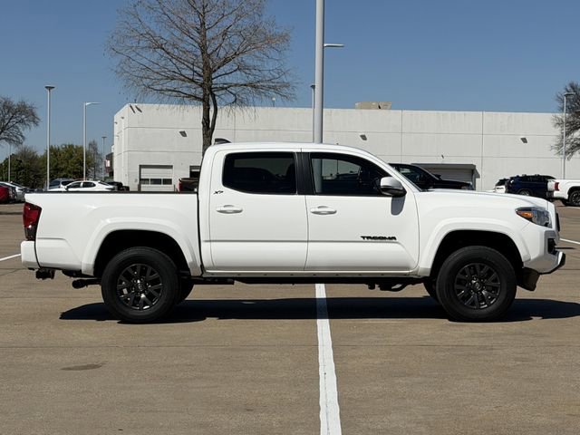 Certified 2022 Toyota Tacoma SR5 image 3