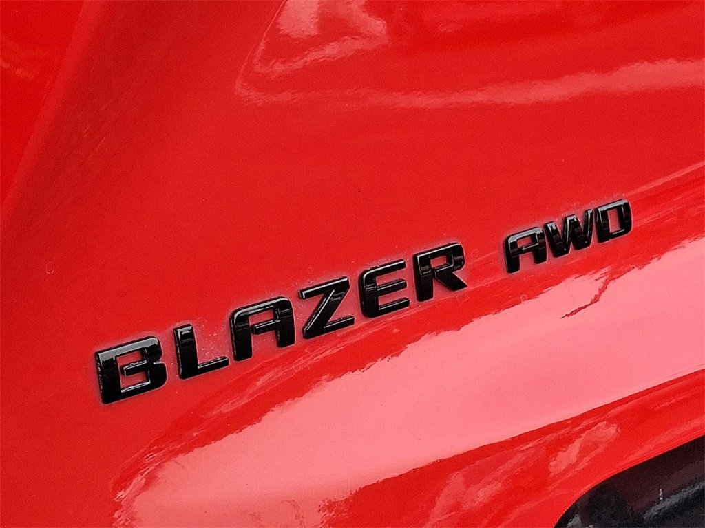 Used 2023 Chevrolet Blazer RS w/ Enhanced Convenience Package image 31