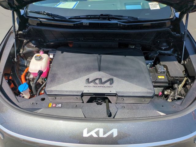 Certified 2024 Kia Niro Wave FWD image 34