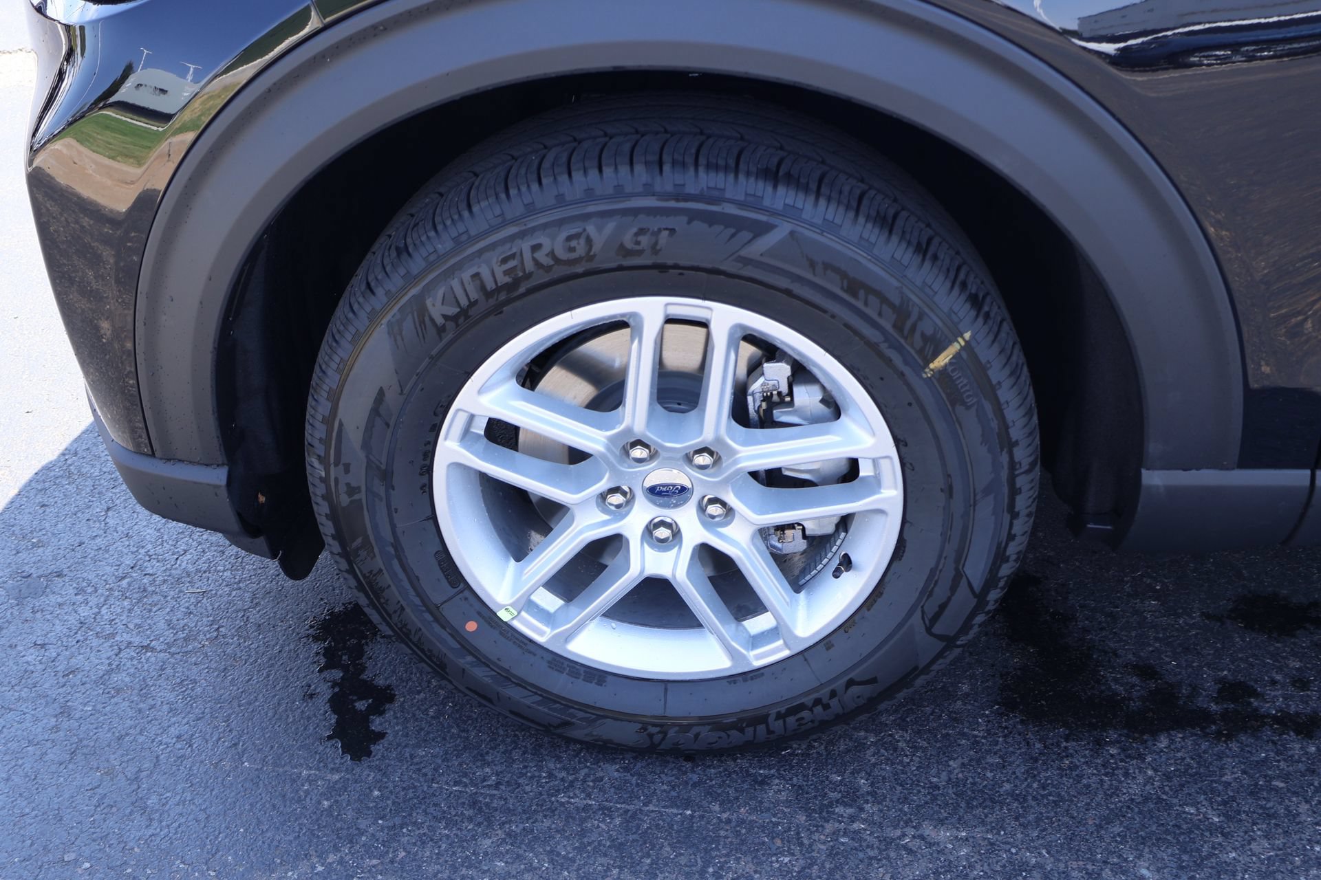 New 2026 Ford Explorer Active w/ Active Comfort Package RWD image 19