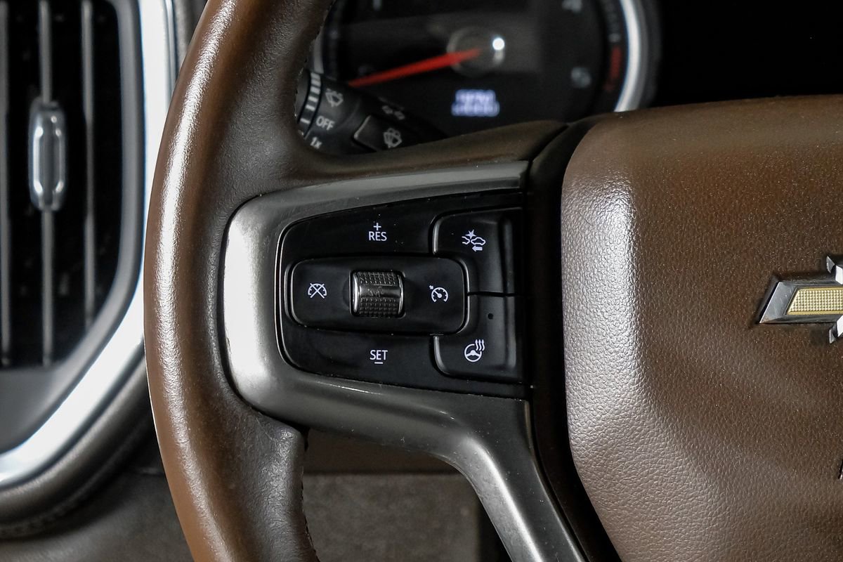 Used 2021 Chevrolet Silverado 2500 LTZ w/ LTZ Texas Edition image 17