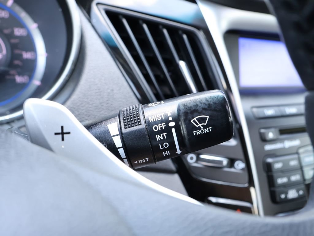 Used 2011 Hyundai Sonata Limited FWD image 16