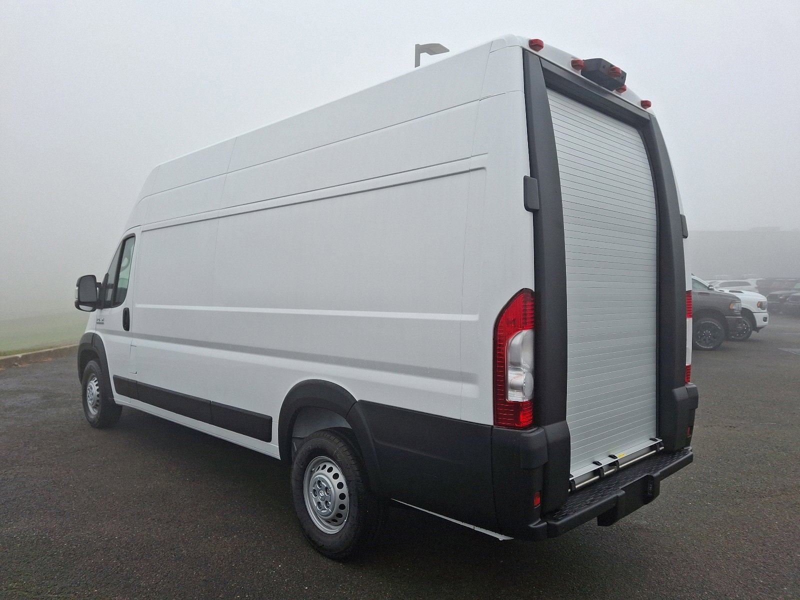 New 2025 RAM ProMaster 3500 w/ Roll-Up Rear Door Package image 3