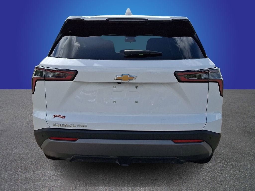 Used 2025 Chevrolet Equinox LT AWD/4WD image 5