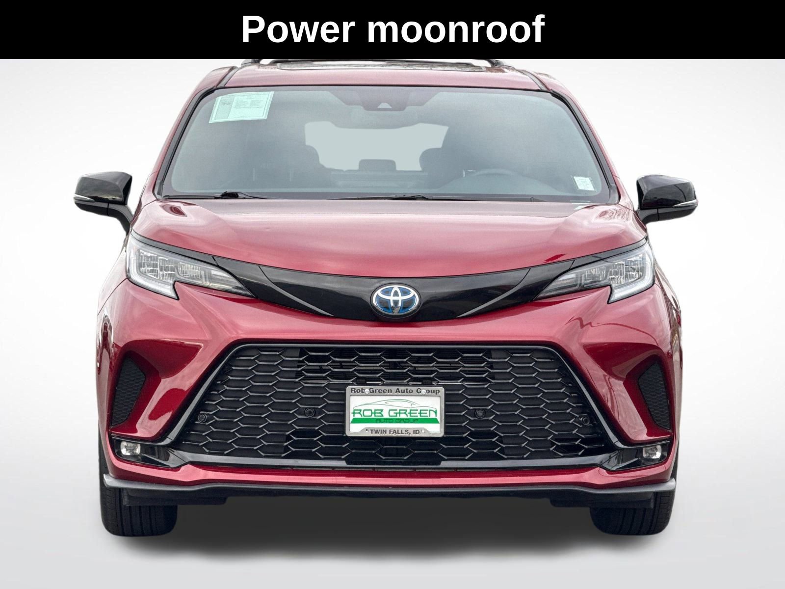 Used 2025 Toyota Sienna XSE w/ XSE Premium Package image 8