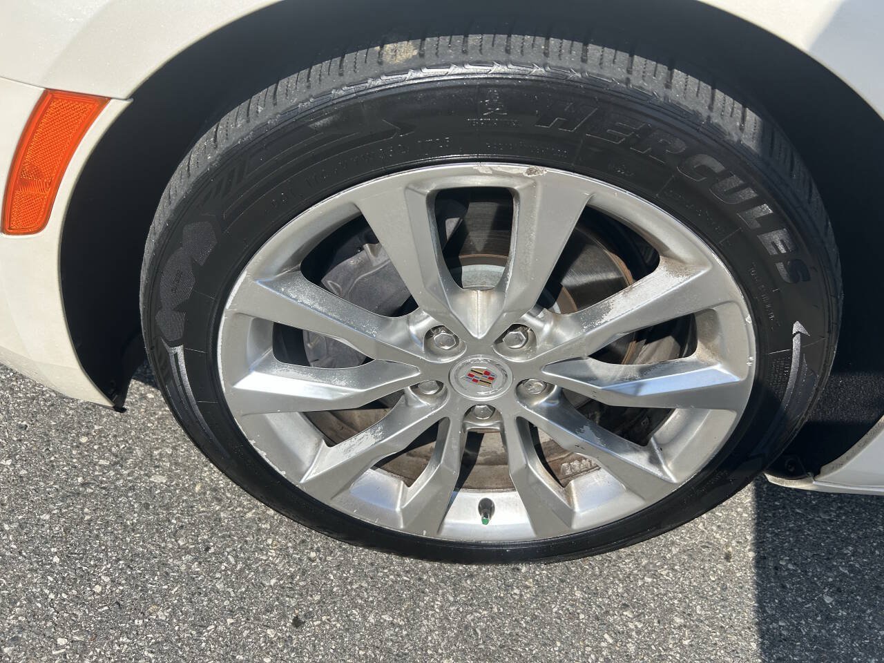 Used 2015 Cadillac XTS Luxury w/ Driver Awareness Package AWD/4WD image 12