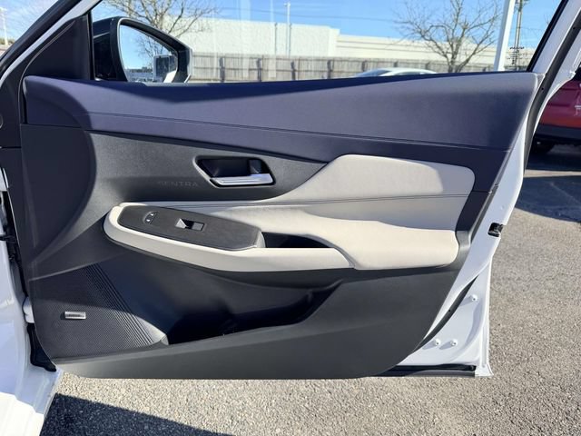 New 2026 Nissan Sentra SL w/ Floor Mat Package FWD image 8