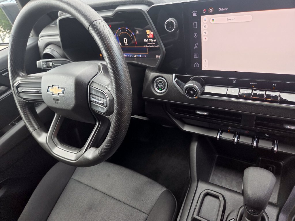 Used 2024 Chevrolet Colorado W/T RWD image 28