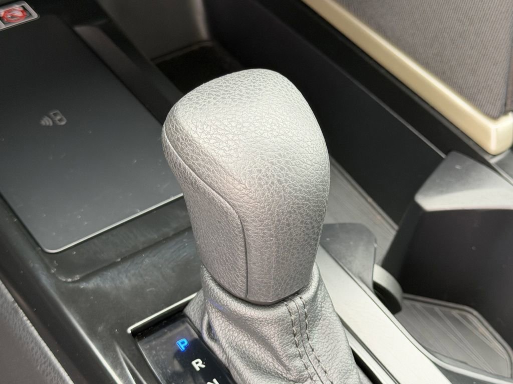 Used 2026 Toyota Camry LE FWD image 21