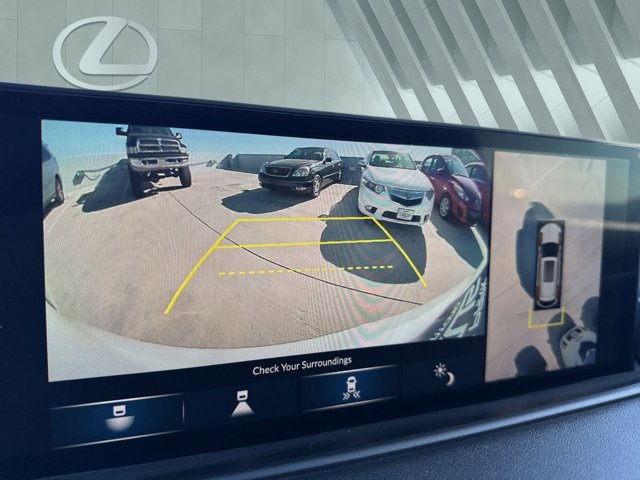 Used 2022 Acura MDX SH-AWD w/ Advance Package image 17