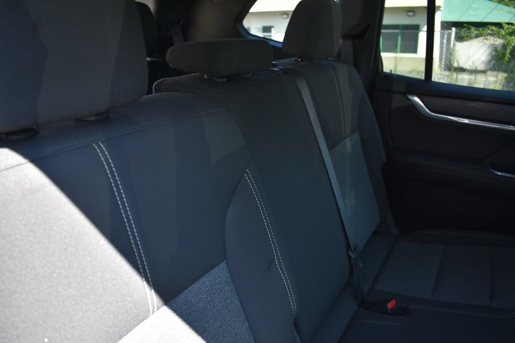 Used 2025 GMC Acadia Elevation AWD/4WD image 26