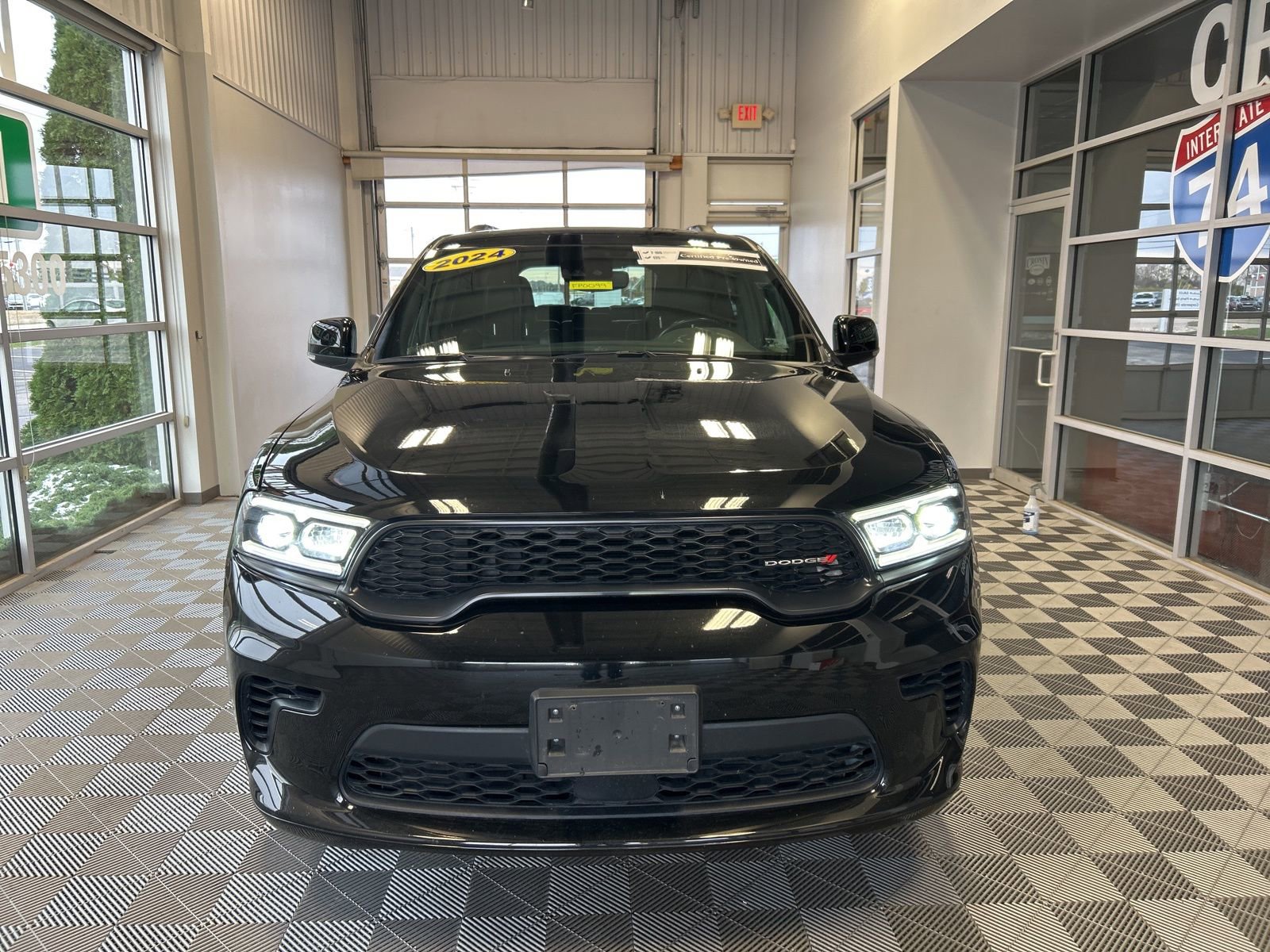 Used 2024 Dodge Durango GT image 2