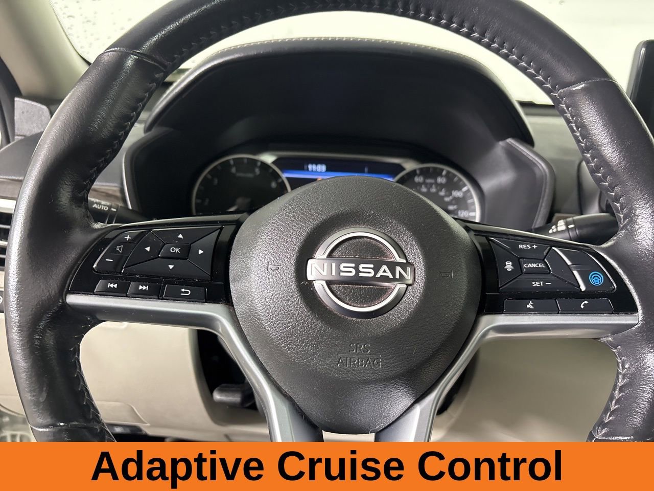 Used 2023 Nissan Altima 2.5 SL FWD image 14