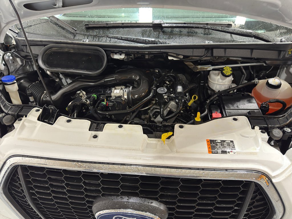Used 2023 Ford Transit 350 XLT image 30