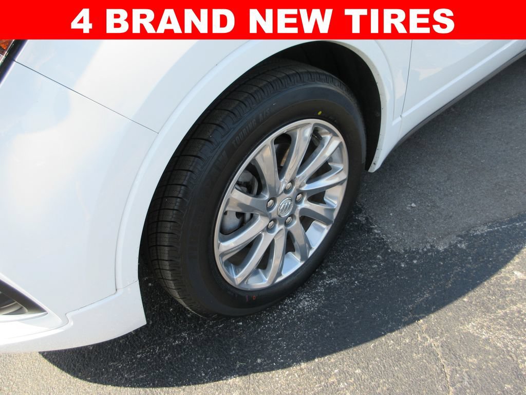 Certified 2020 Buick Envision Essence FWD image 3