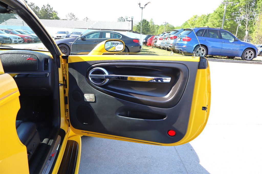 Used 2003 Chevrolet SSR w/ Preferred Equipment Group RWD image 57