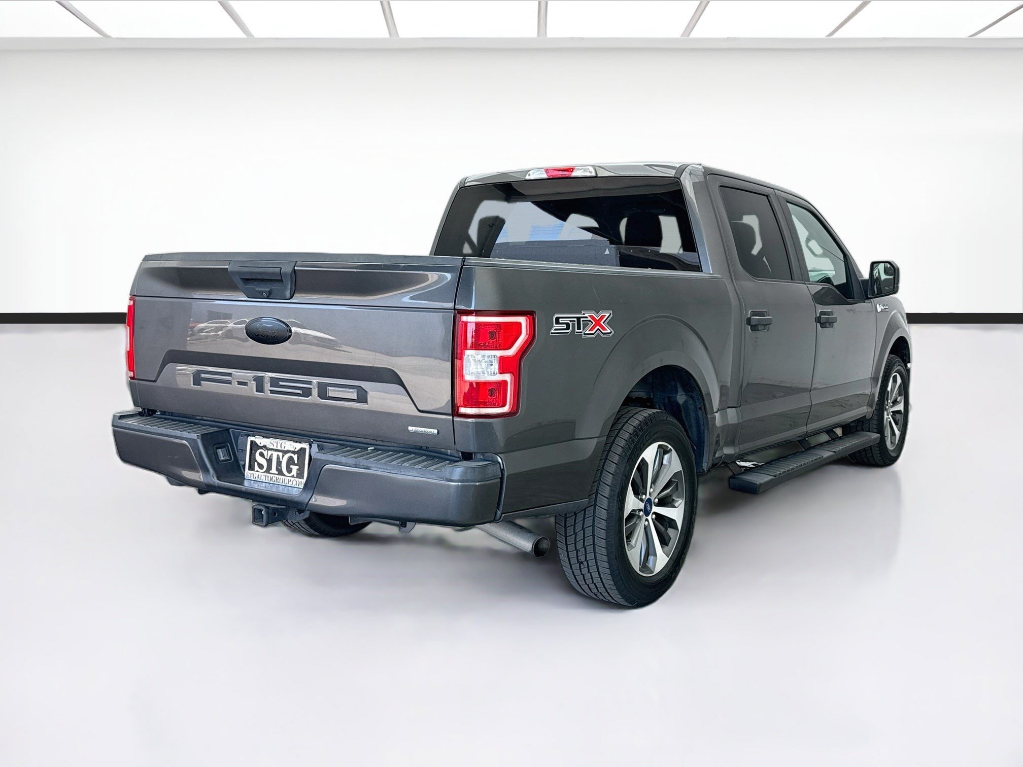 Used 2020 Ford F150 XL w/ Equipment Group 101A Mid RWD image 4
