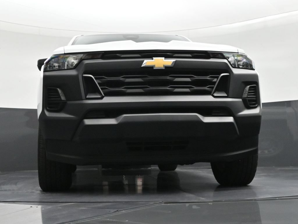Used 2024 Chevrolet Colorado W/T w/ WT Convenience Package RWD image 27