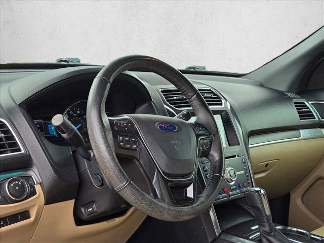 Used 2017 Ford Explorer Limited w/ Equipment Group 301A image 20