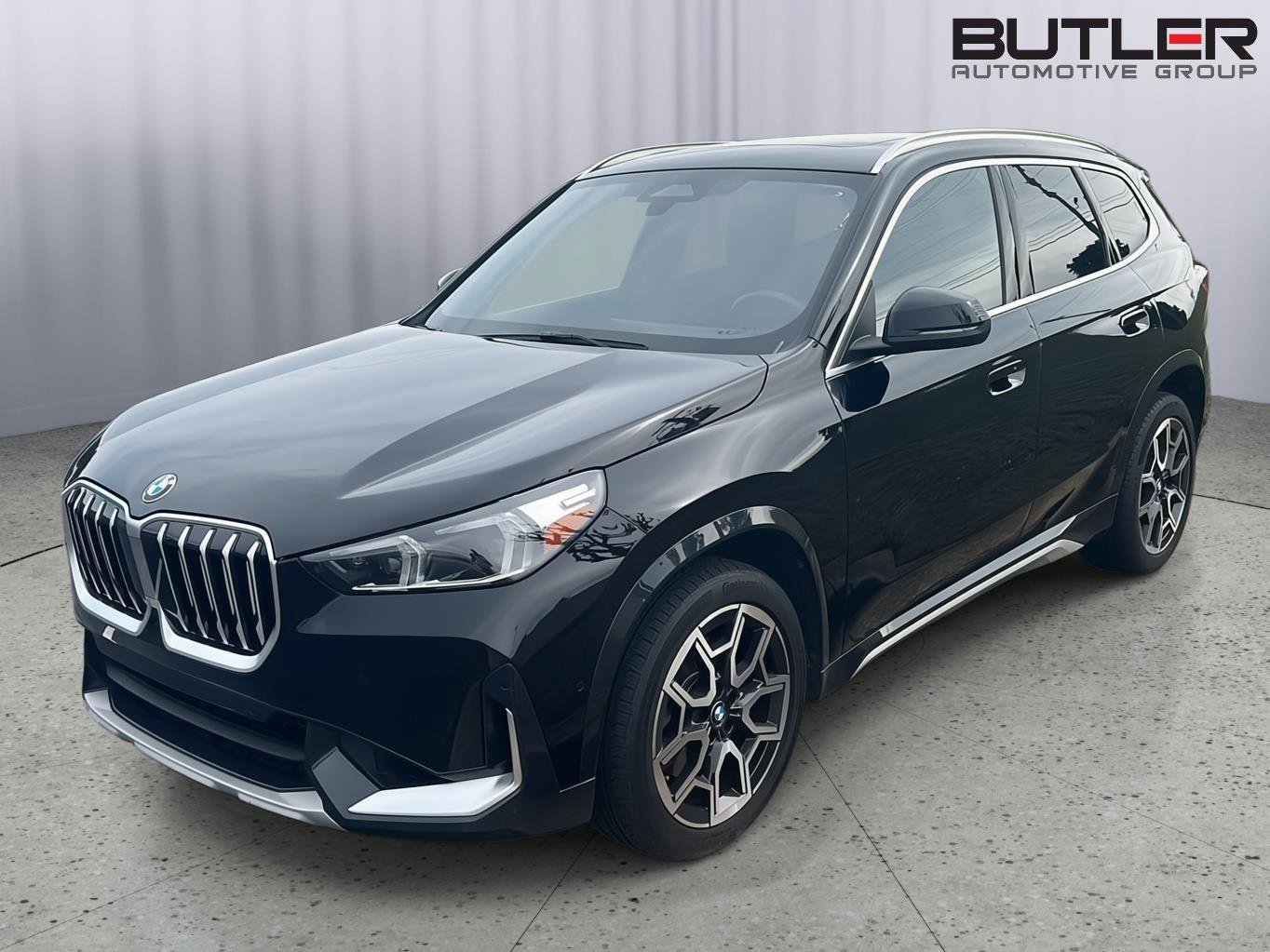 Certified 2025 BMW X1 xDrive28i w/ Convenience Package image 1