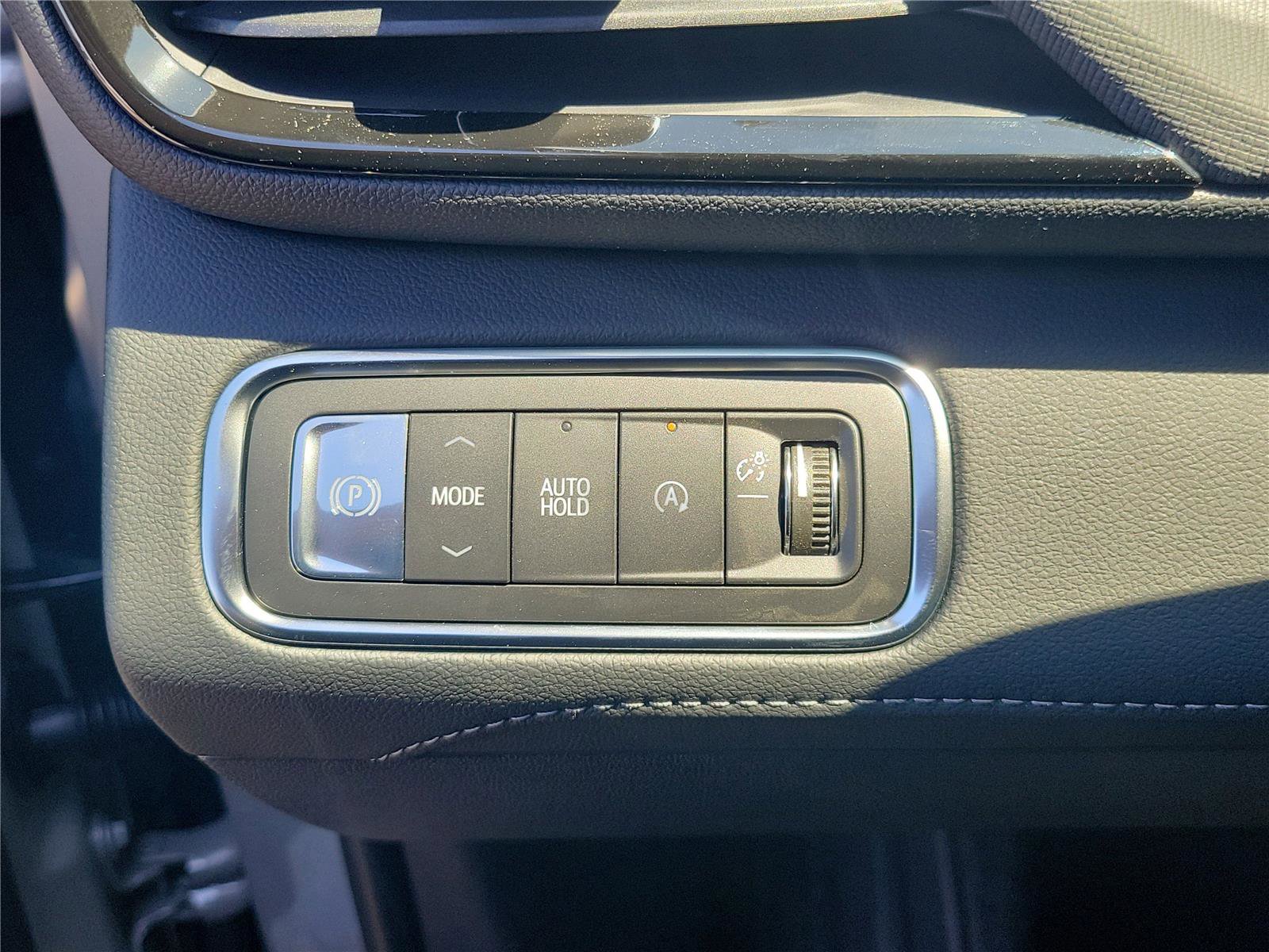 New 2026 Buick Enclave Sport Touring w/ Power Package image 25