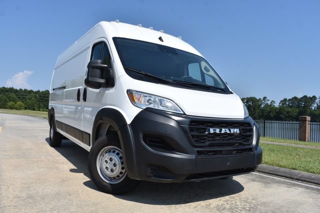 Used 2024 RAM ProMaster 2500 w/ Power Group FWD image 1