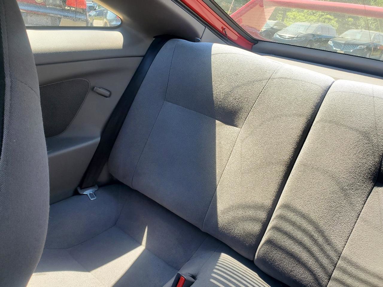 Used 2002 Toyota Celica GT-S FWD image 15