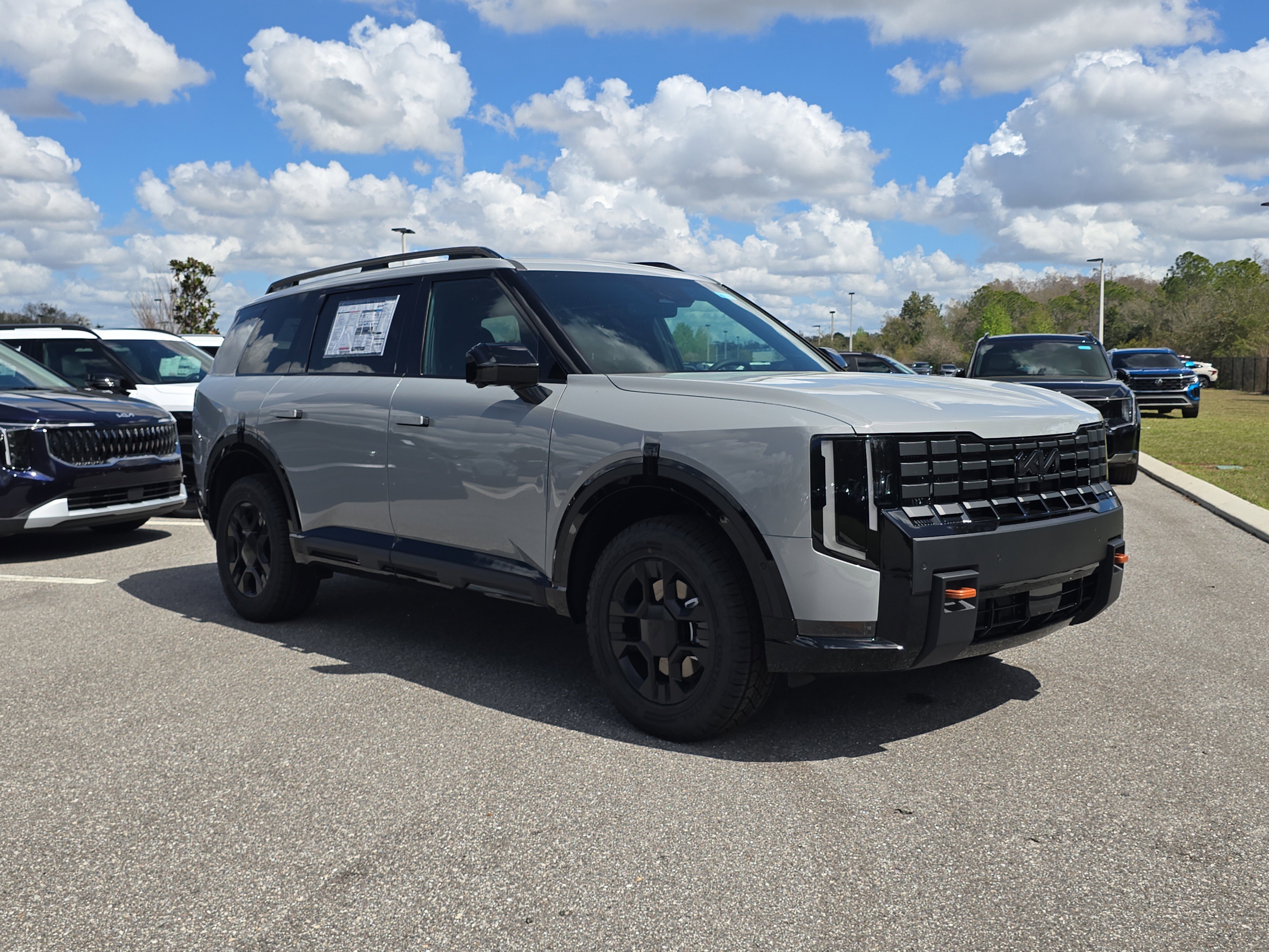 New 2027 Kia Telluride SX Prestige X-Pro image 2