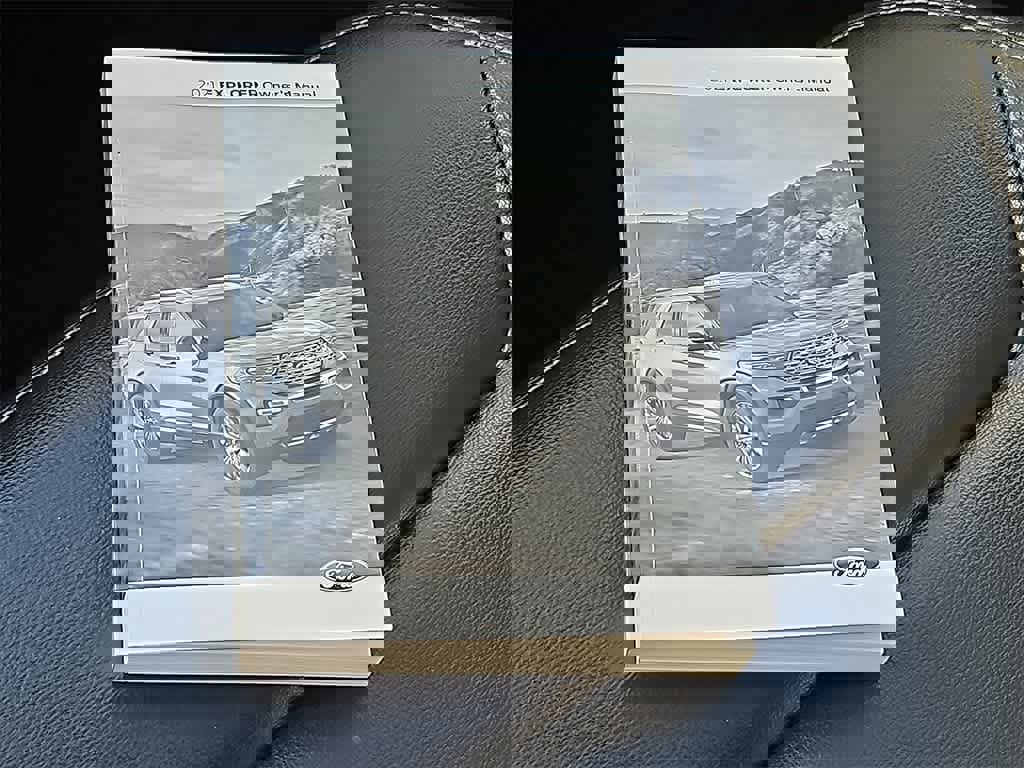 Used 2021 Ford Explorer XLT w/ Equipment Group 202A image 23