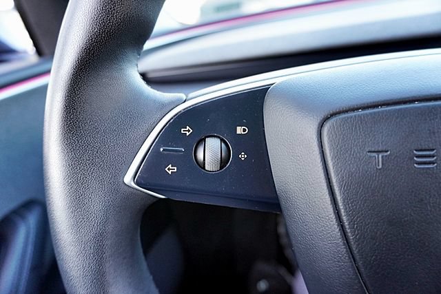 Used 2025 Tesla Model 3 Long Range RWD image 33