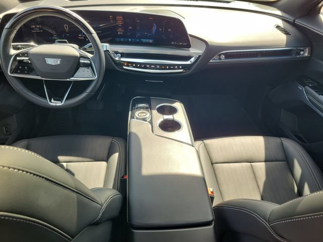 Certified 2024 Cadillac Lyriq Sport w/ LPO, Floor Liner Package AWD/4WD image 25