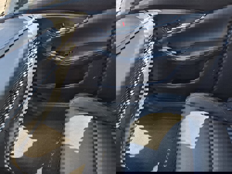 Used 2021 MAZDA CX-30 FWD 2.5 S w/ Select Package image 21