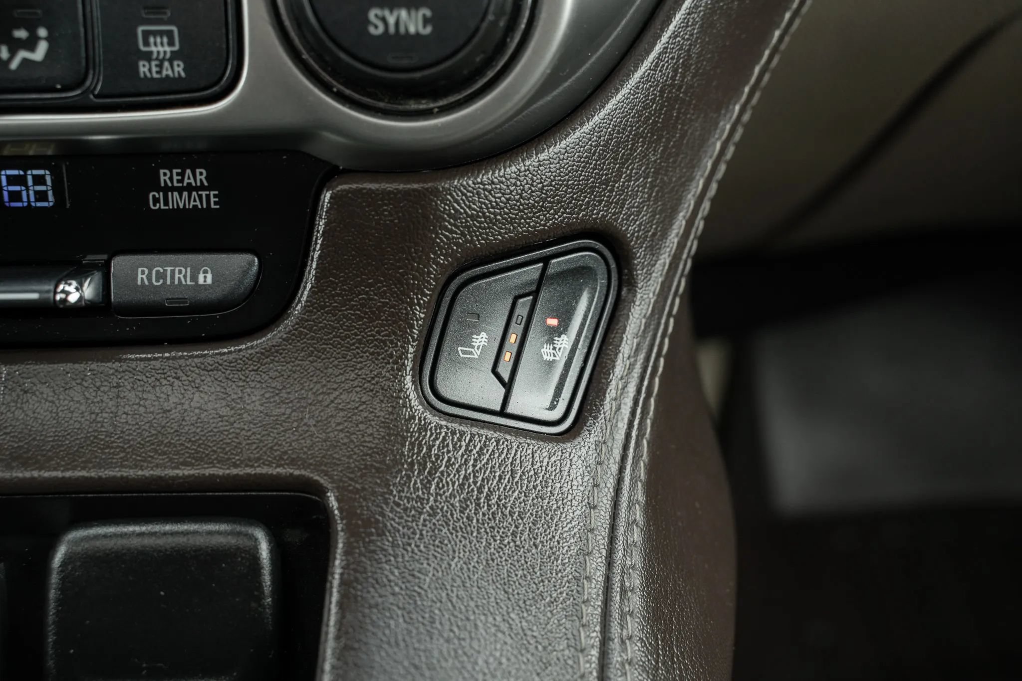Used 2018 Chevrolet Tahoe LT AWD/4WD image 36