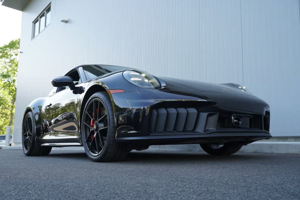 Used 2025 Porsche 911 Targa 4 GTS AWD/4WD image 42