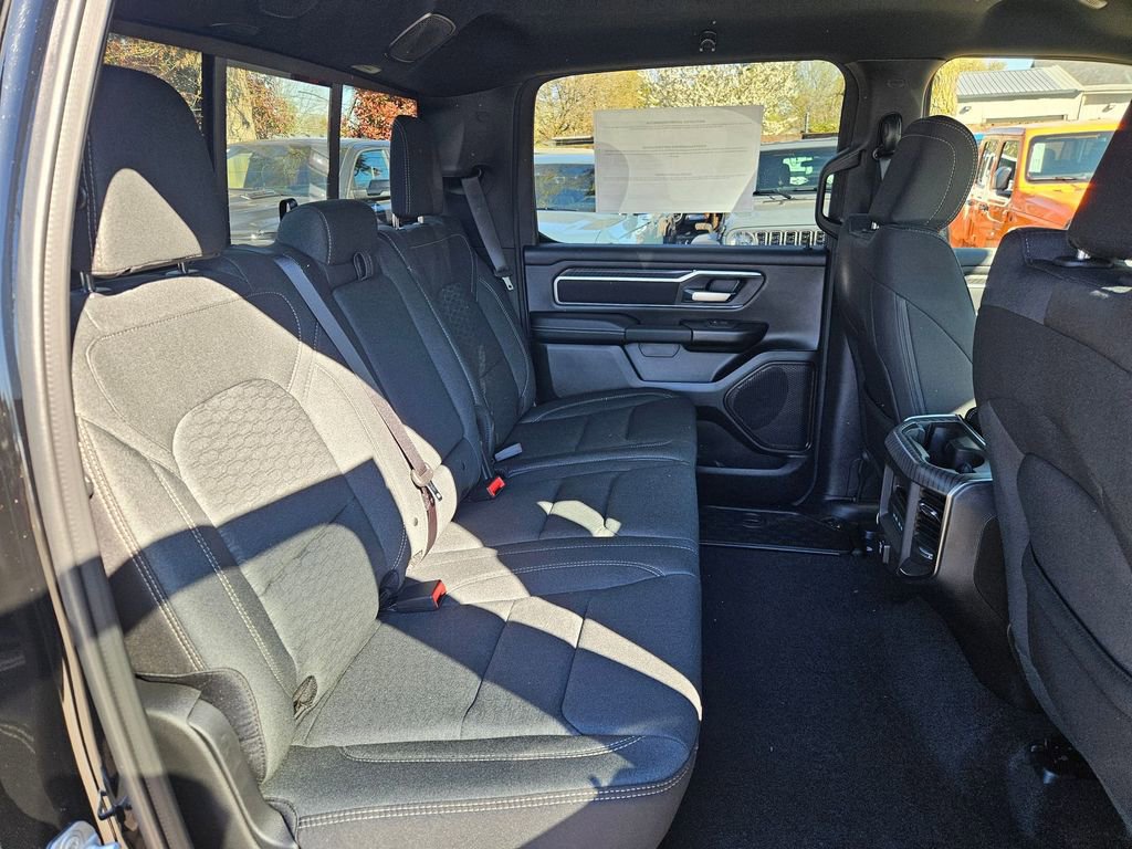 New 2026 RAM 1500 4x4 Crew Cab image 15