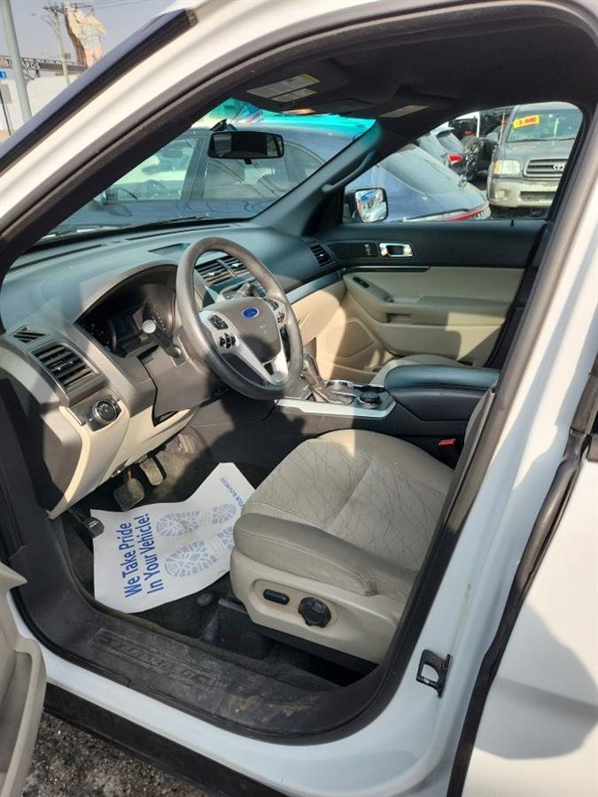 Used 2015 Ford Explorer 4WD image 6