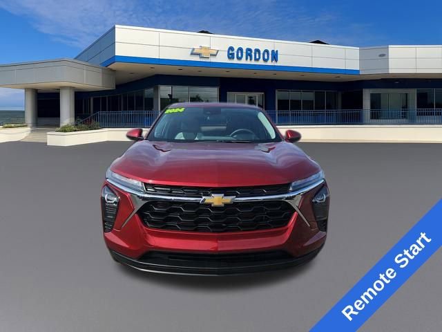 Used 2024 Chevrolet Trax LS w/ LS Convenience Package image 9