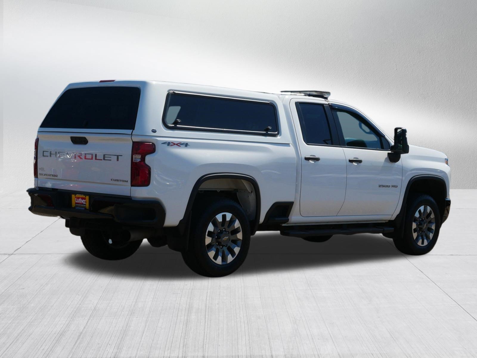 Used 2022 Chevrolet Silverado 2500 Custom w/ Custom Value Package AWD/4WD image 7