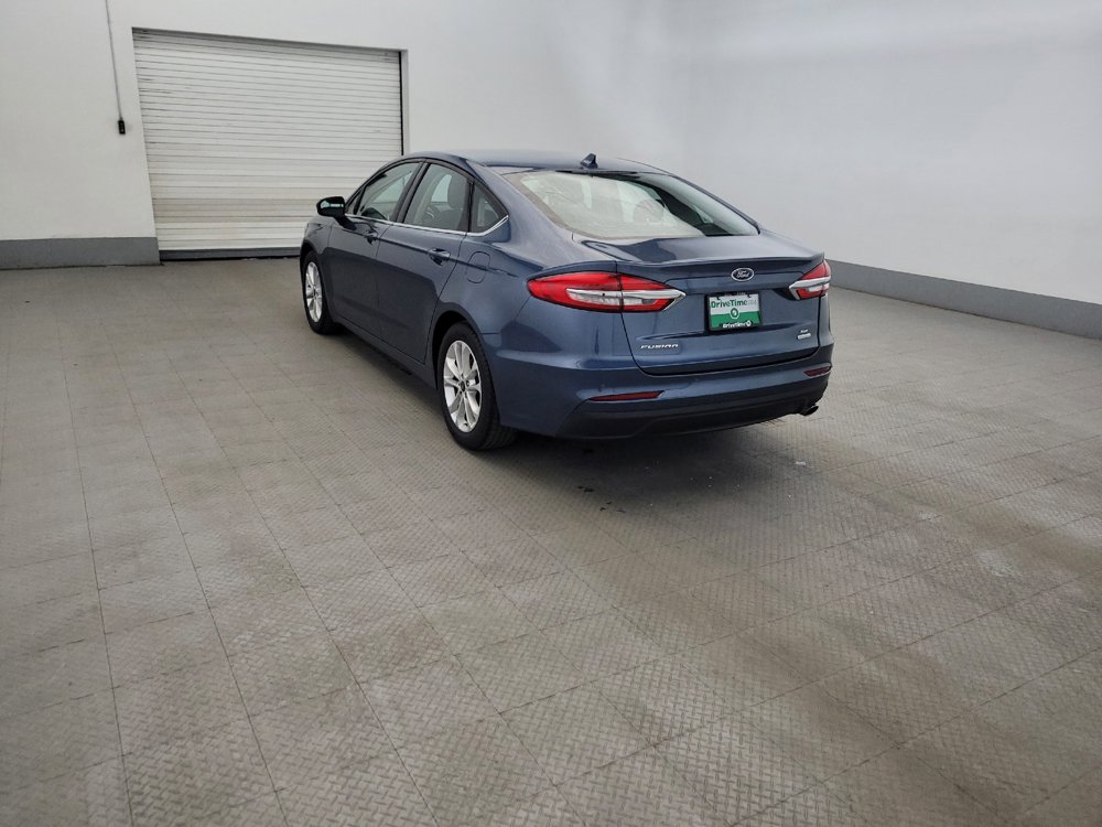 Used 2019 Ford Fusion SE FWD image 5