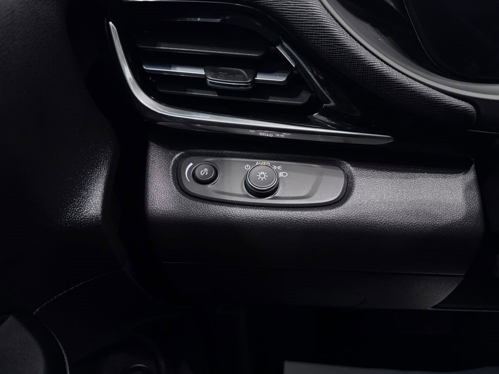 Certified 2024 Buick Envista Sport Touring w/ Convenience I Package FWD image 21