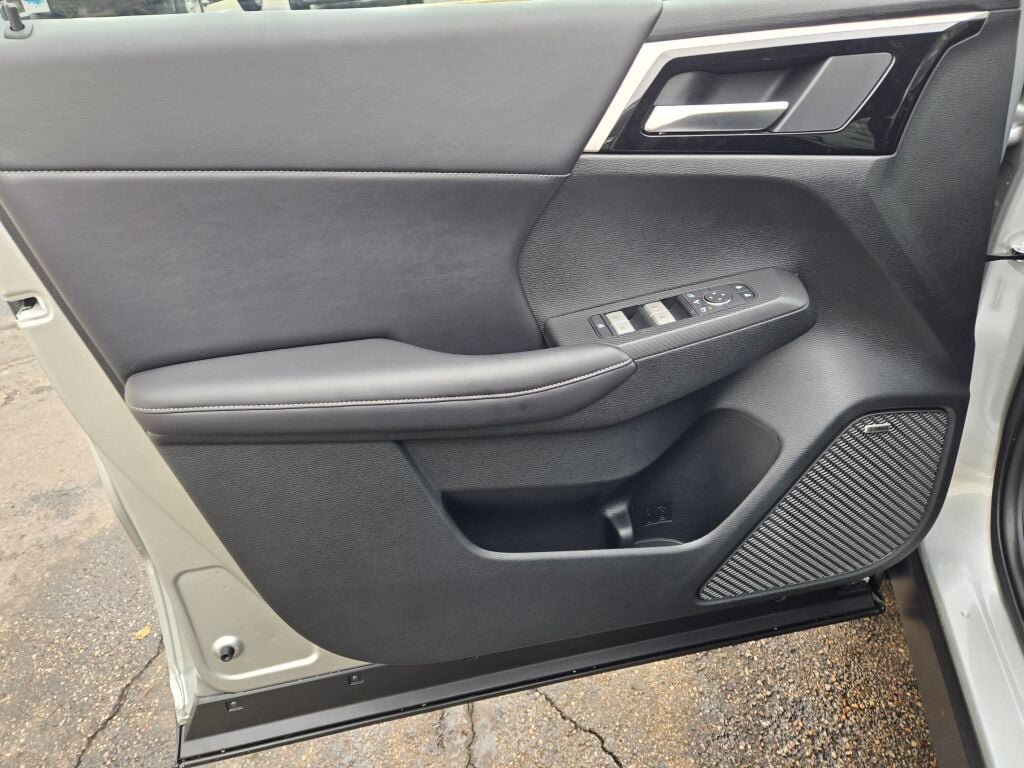 New 2026 Mitsubishi Outlander SE AWD/4WD image 17