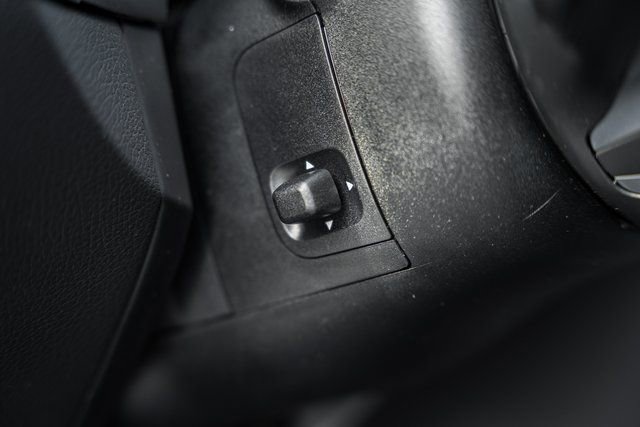 New 2026 Mercedes-Benz GLC 300 4MATIC image 36