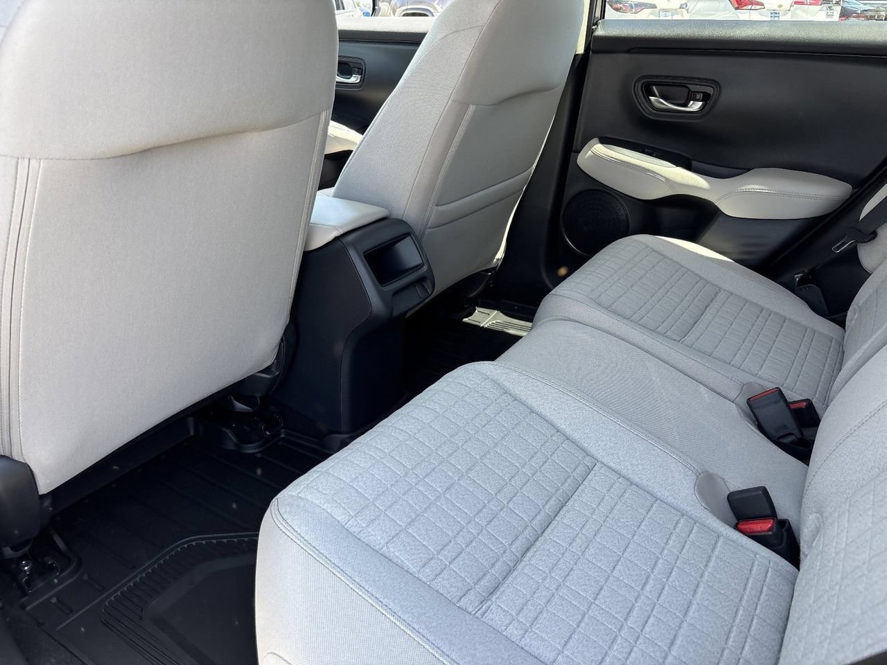 New 2027 Honda HR-V LX image 13