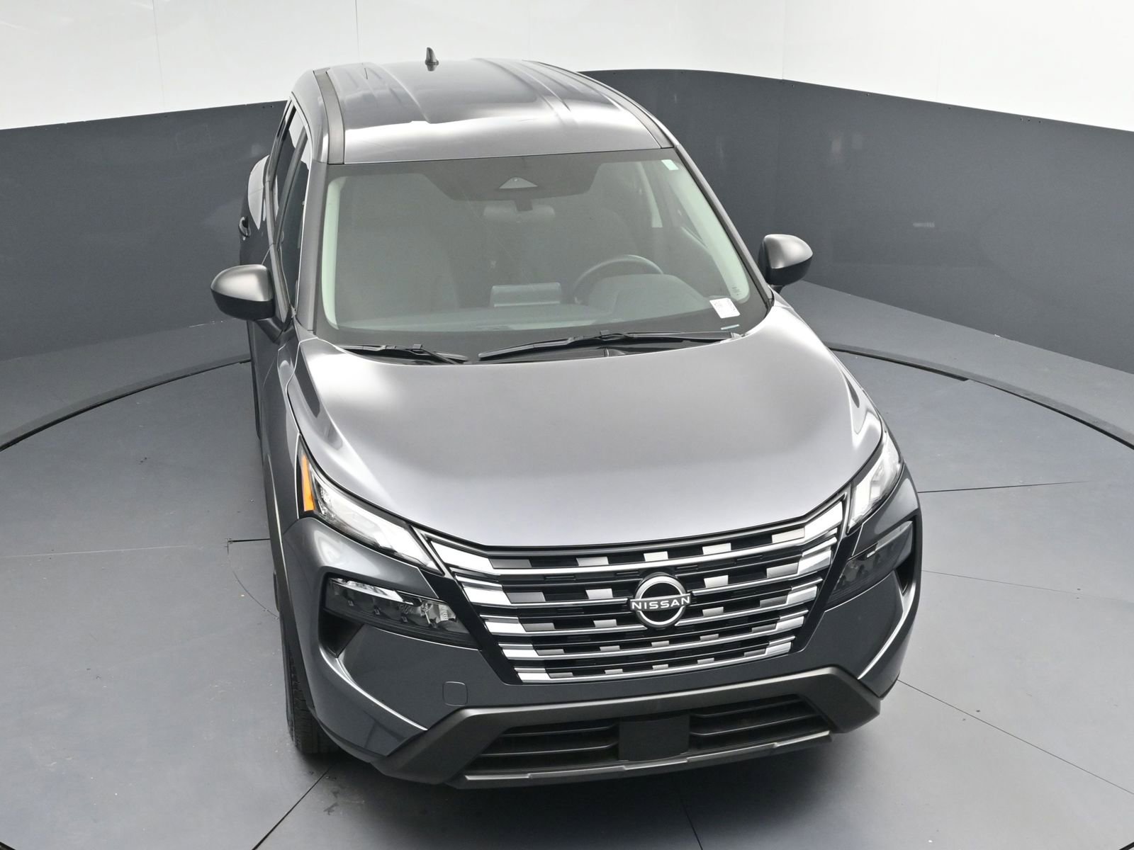 Used 2025 Nissan Rogue S image 28