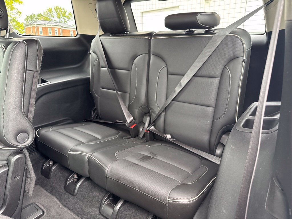 Used 2019 GMC Acadia Denali AWD/4WD image 32