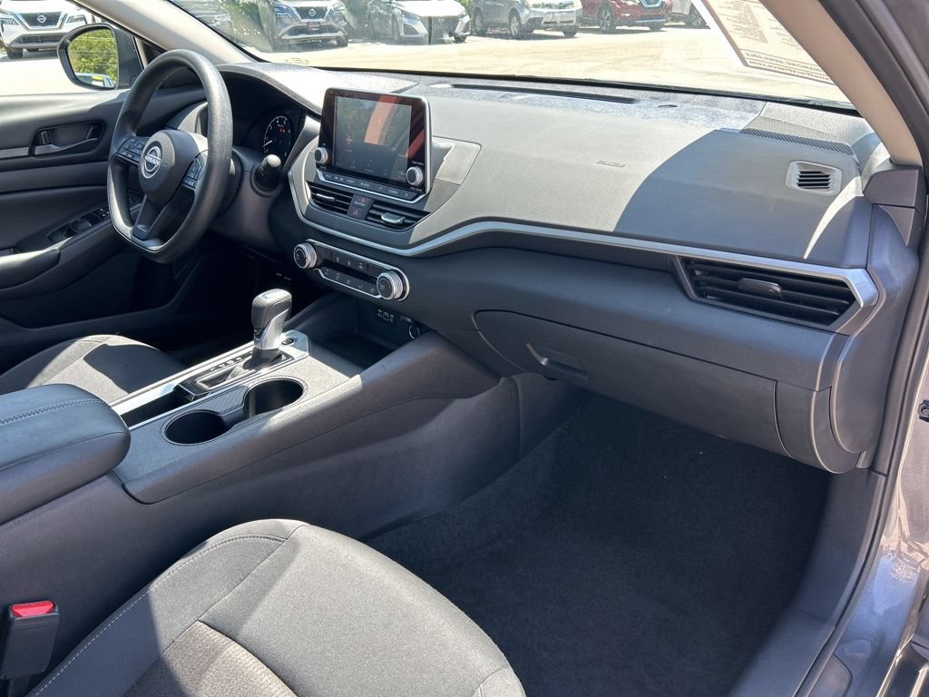 Certified 2025 Nissan Altima 2.5 S FWD image 44